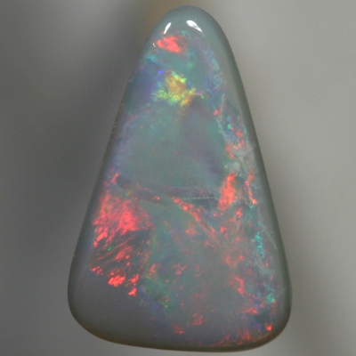 SOLID SEMI BLACK OPAL Rolling flashes of red and blue
